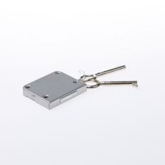 MEUBELSLOT TYPE 760 BREEDTE 30MM INCLUSIEF TWEE SLEUTELS MEUBELSLOT TYPE 760 BREEDTE 30MM INCLUSIEF TWEE SLEUTELS